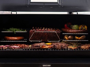 Rackt™ System Enabled on Ledge Prime™ 2.0 Green Mountain Grill