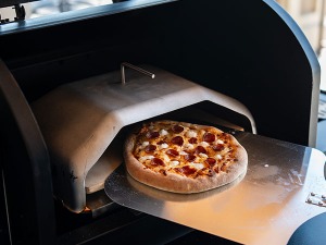 Wood-Fired Pizza Enabled on the Ledge Prime™ 2.0 Green Mountain Grill